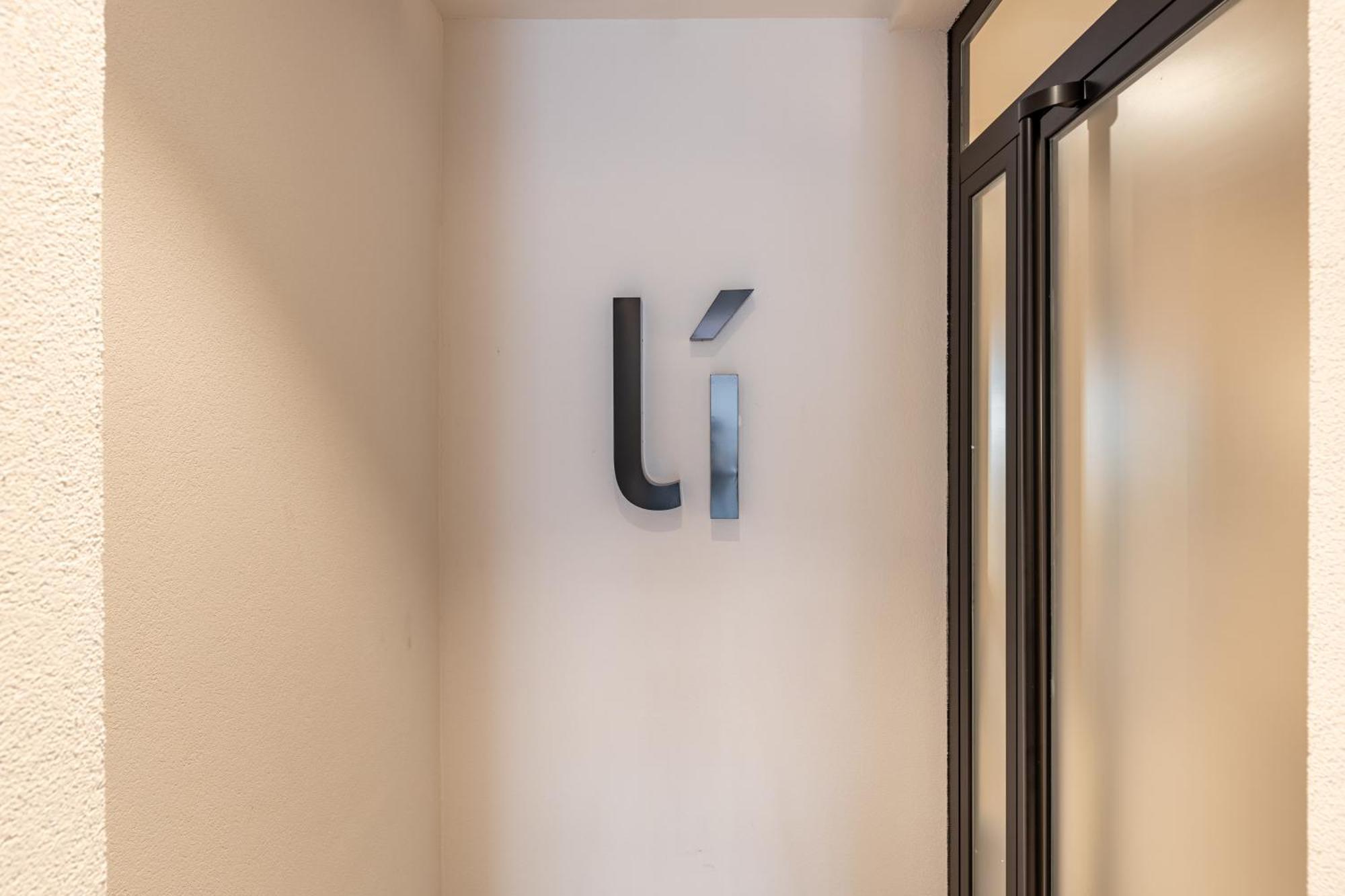 Libere Malaga Trinidad公寓 外观 照片
